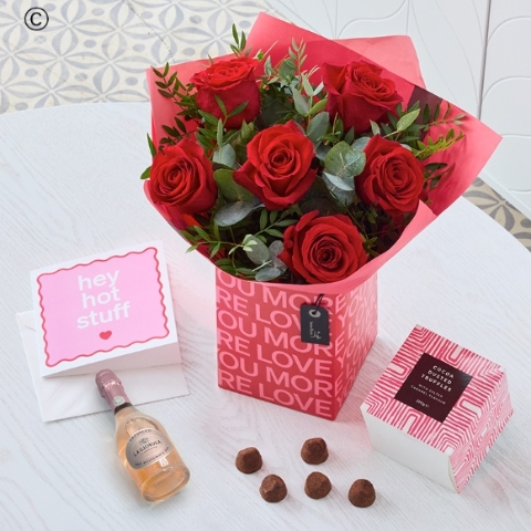 Valentines 6 Red Rose Gift Set